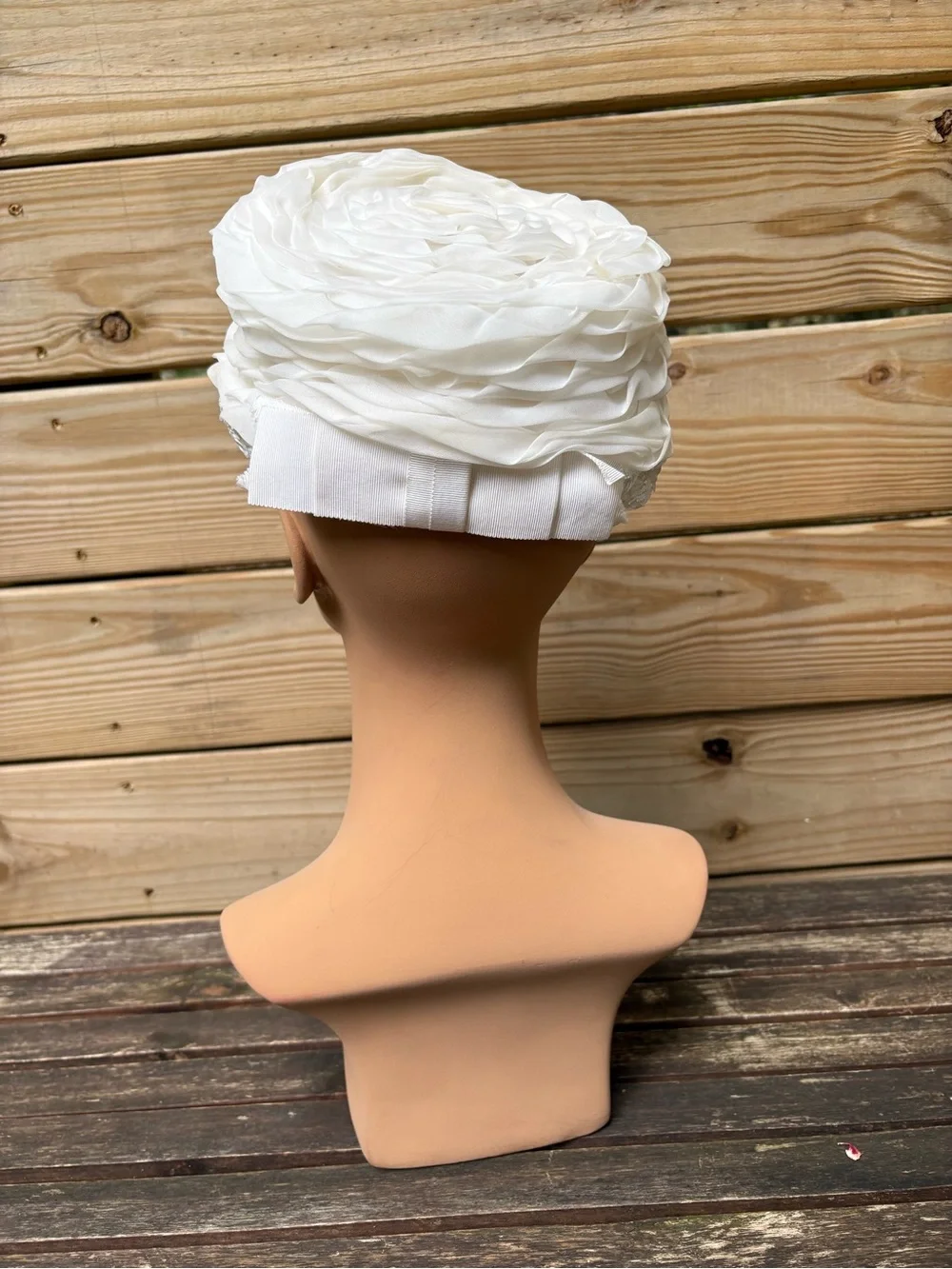 Vintage Pillbox Hat - Picture 3 of 9